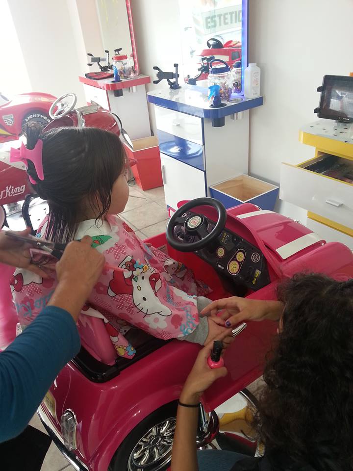 Servicio de esmaltado de uñas